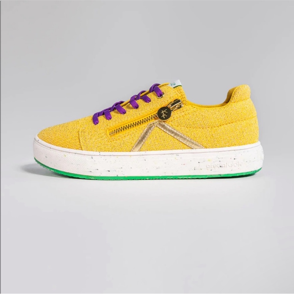 NWOT Womens Kokolu Comfort Knit Yellow Sneaker Size 10 - Picture 9 of 11